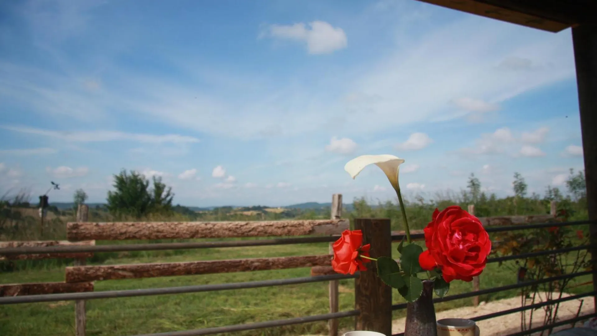 Mobil-Home Ferme La Fee Spiruline Aurignac Aurignac  Campsite Aurignac (Haute-Garonne)